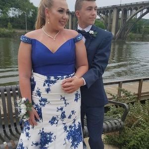 Prom/pageant/ formal dress